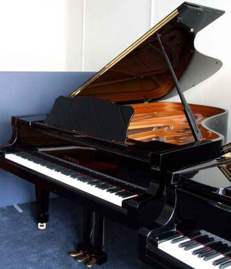 Stock archive | Past & Present Pianos for sale Steinway baby grand piano Yamaha C7 Steinway pianos for sale Yamaha pianos for sale Image00005 Stock archive | Past & Present Pianos for sale